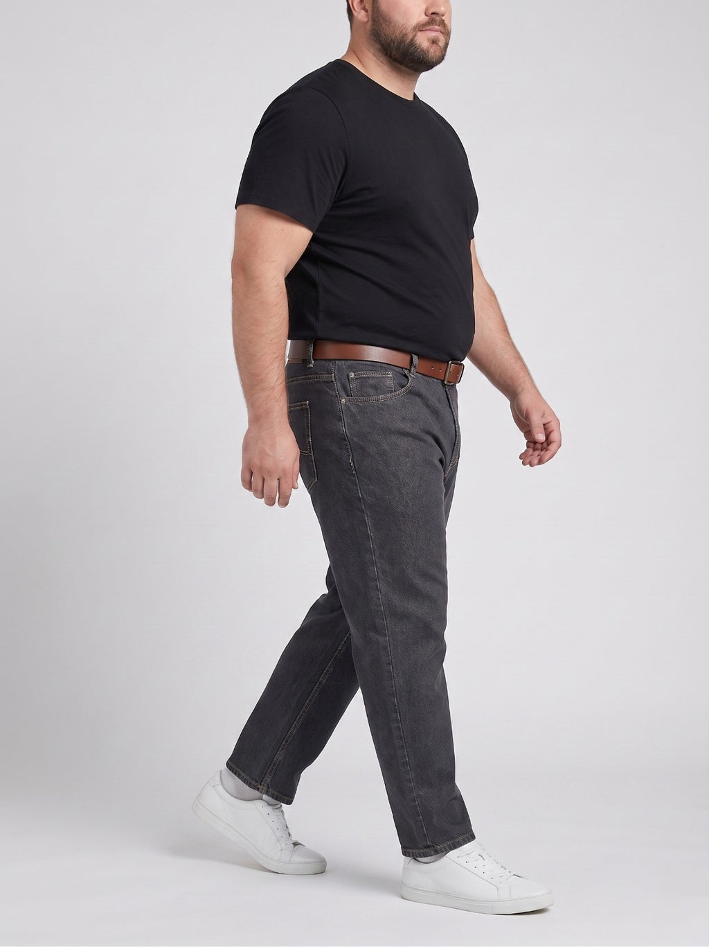 Men's Regular Fit Plus Size Stretchable Denim Jeans Mid Rise Casual Everyday Wear ZU581