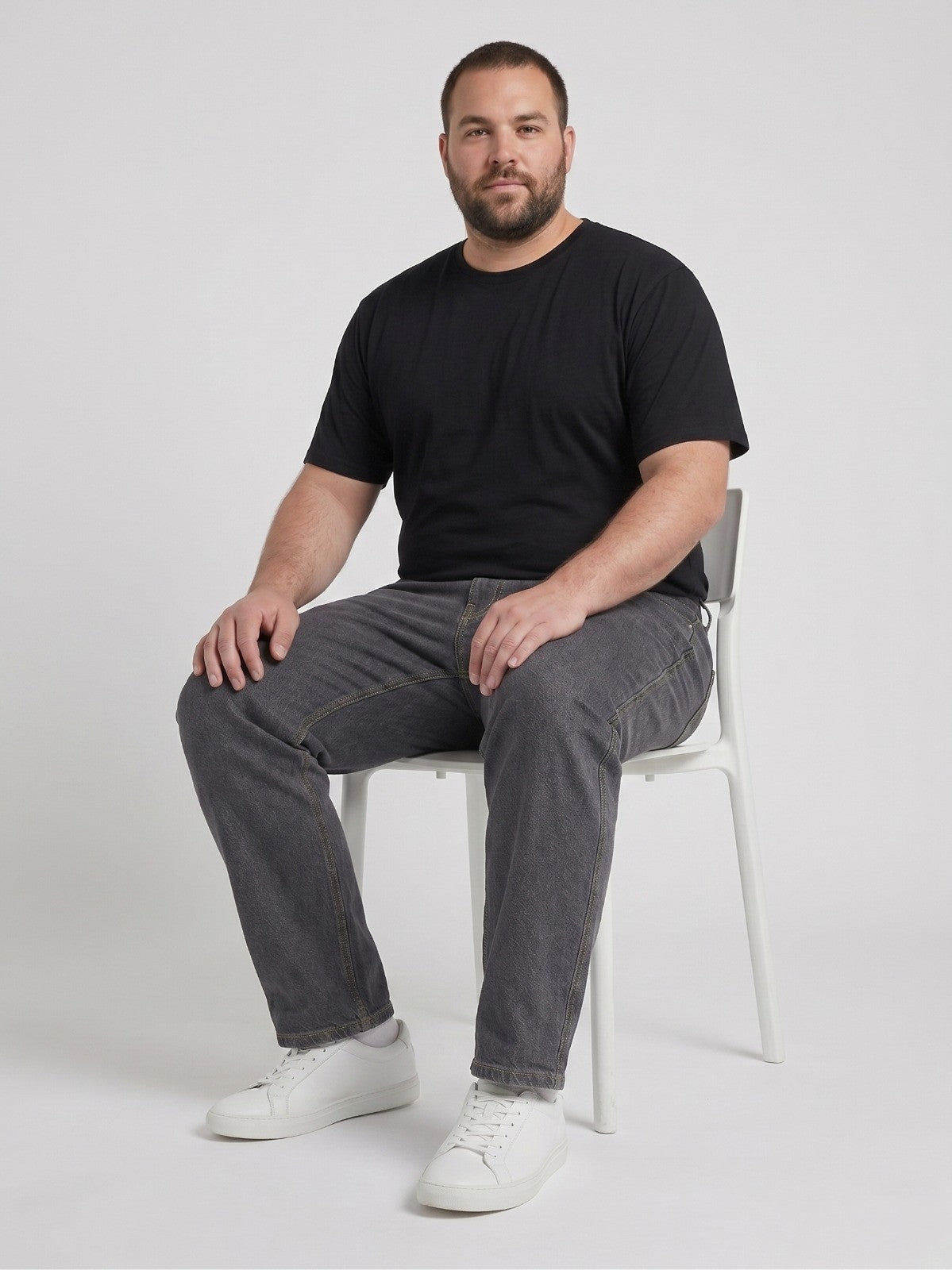 Men's Regular Fit Plus Size Stretchable Denim Jeans Mid Rise Casual Everyday Wear ZU581